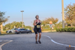Brandon Running Association and Valley National Bank present  Brandon 5k and Half Marathon - Dec. 2nd, 2018 in Brandon, FL | Photo Credit: Mud Run Finder